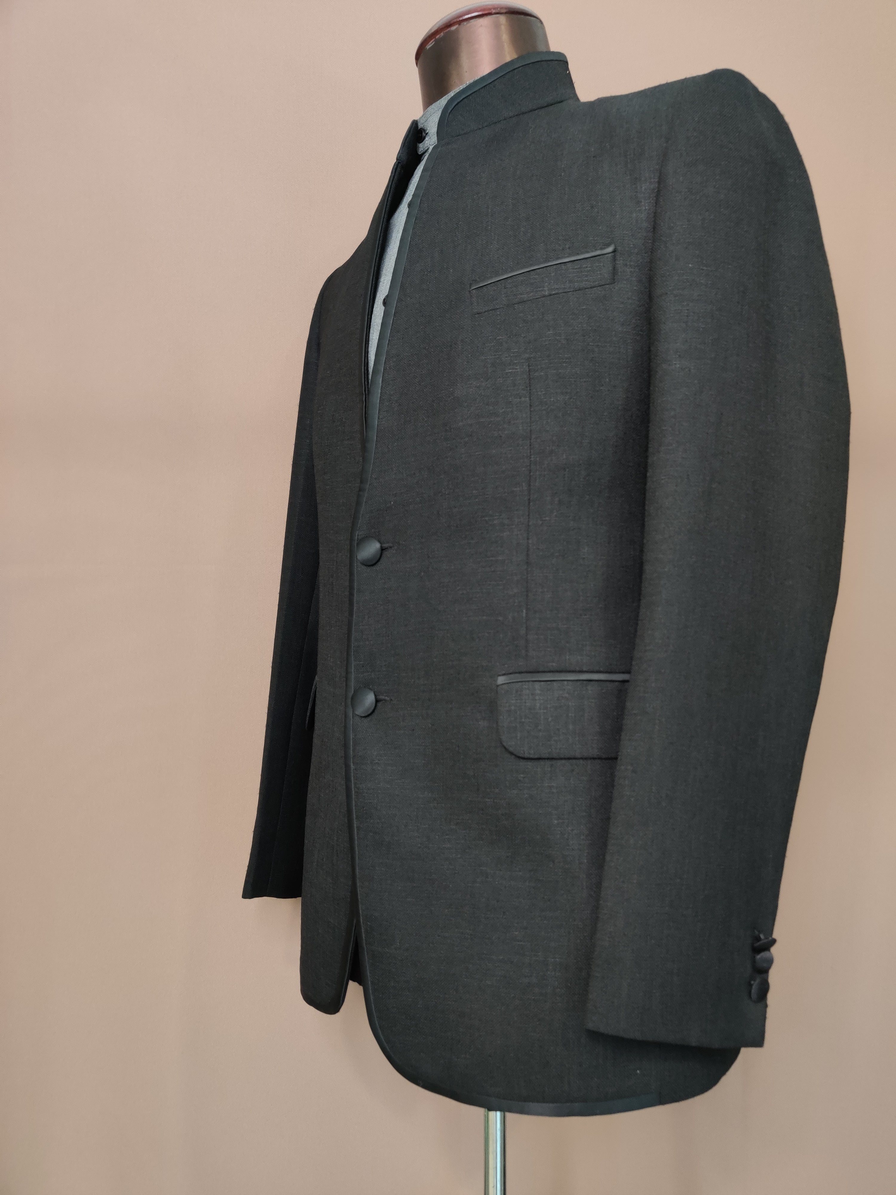 The Bountiful Man Classic Jodhpuri Suit