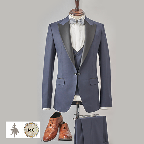 The EXECUTIVE- A Peak Collar Tuxedo Suit